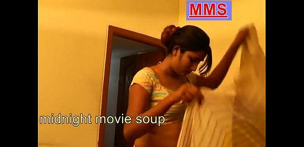  very hot indian housewife after bath wearing saree boy watch secretly